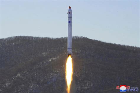 North Koreas Spy Satellite Launch Fails As Missile Crashes Into Sea Improve News Todays