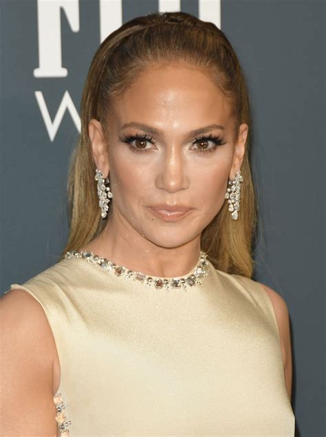 Jennifer Lopez At 25th Annual Critics Choice Awards In Santa Monica 01