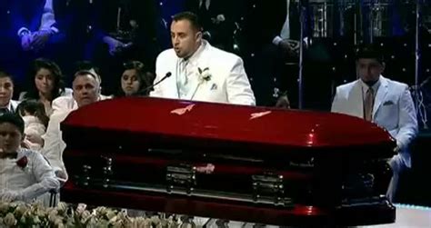 Homenaje a jenni rivera con don pedro rivera le canta a su hija. Funeral de Jenni Rivera en Gibson Amphitheater PART 4 ...