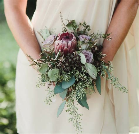 Pretty And Practical 10 Small Wedding Bouquets That Youll Love