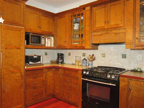 There are a few key options when choosing which type of cabinet construction you want. Kitchen Cabinet Construction - 1st Avenue Woodworking