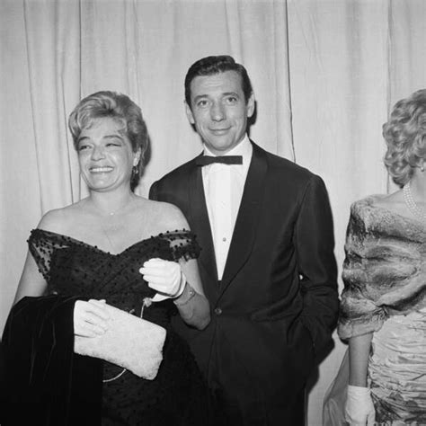 Her tumultuous marriage to actor yves montand and the couple's championing of. Photos - Simone Signoret et Yves Montand : retour en ...