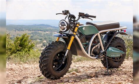 Watch 60 Mph Us Built Fat Tire Electric Motorcycle Seen Tearing It Up