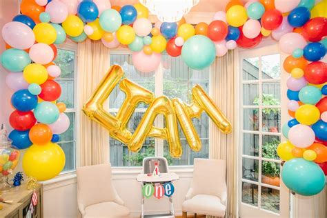 How To Throw A Balloon Themed Birthday Party Baby Chick