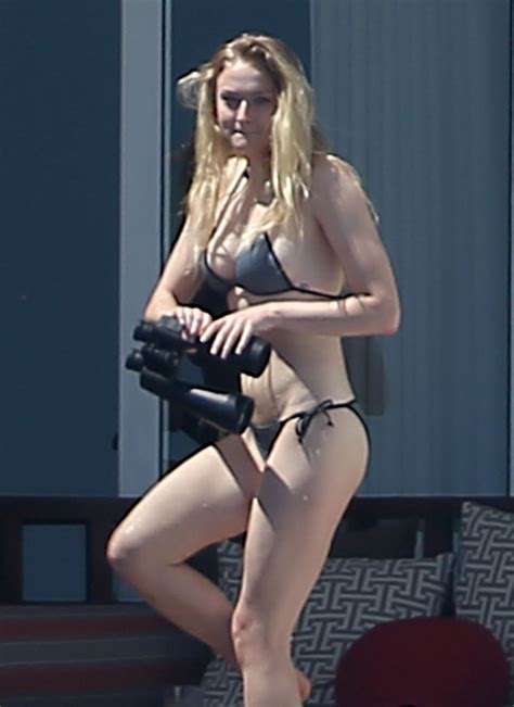 Sophie Turner Sexy 29 Photos Thefappening