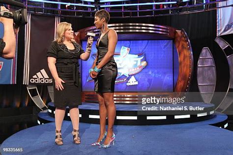 Holly Rowe Photos And Premium High Res Pictures Getty Images