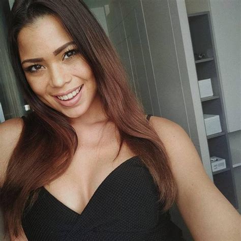 The death of model ivana esther robert smit, who fell from a condominium unit at capsquare residences in kuala lumpur two years ago the court do not know what actually happened among the three of them. La mannequin belgo-néerlandaise Ivana Smit déjà blessée ...