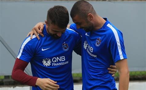 Ağaoğlu, burak'a şu anda 500 bin lira para cezası verildi. Burak Yılmaz, Trabzonspor tarihine geçti Trabzonspor'da ...