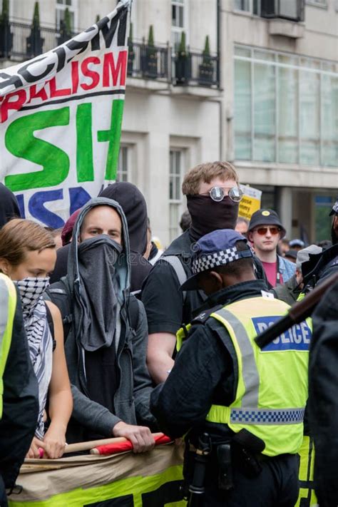 Anti Fascist Protests In London Editorial Photo Image Of Robinson Defence 155025166