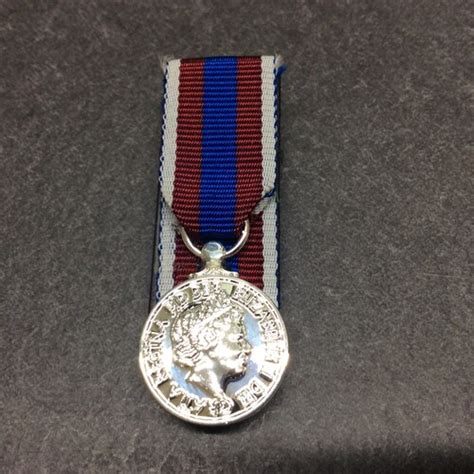 Queens Platinum Jubilee Miniature Medal 2022 Etsy