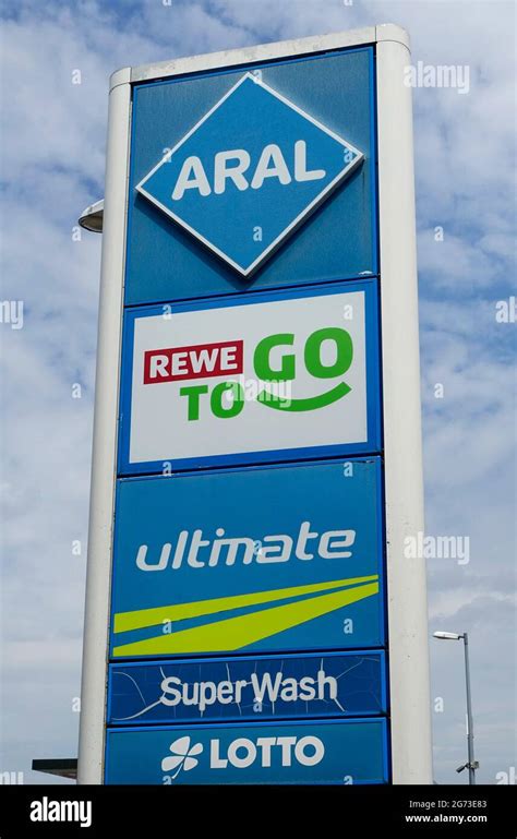 Aral Gas Station Aral Petrol Stations Hi Res Stock Photography And