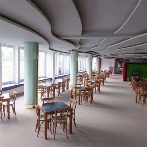 Rotel inn comes from rotel tours. Hotel Rotel Inn - Der Ruhende Mensch in Passau: Hotel ...