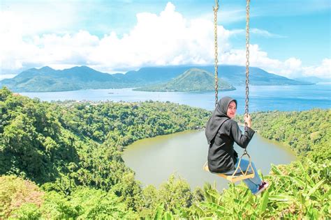 Danau Laguna Ngade Spot Paling Indah Dan Instagramable Di Ternate Yuk