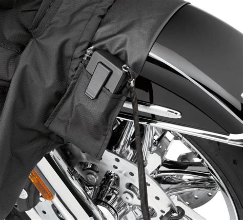 Getting the best motorcycle cover for your motorbike can help it last longer by keeping it safe from hot or humid temperatures that could cause the motorcycle parts to rust or deteriorate. 93100026 indoor/Outdoor Motorcycle Cover black at ...
