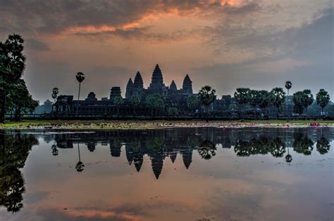 Sunrise At Angkor Wat Hecktic Travels