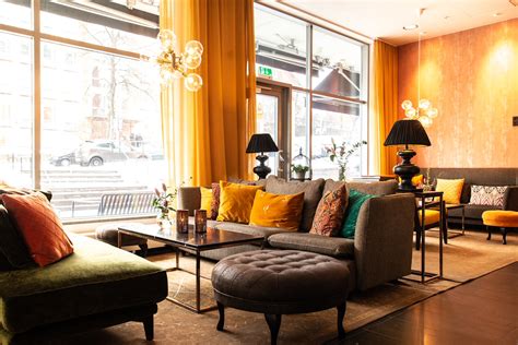We chose best western time based on reviews that claimed close proximity to city center. Best Western Plus Time Hotel - Lounge