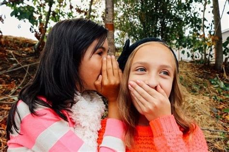Ich werde in meinem freundeskreis ausgegrenzt, weil ich kein kind mit 20 monaten in die kita gebe. Ab wann Kinder Geheimnisse für sich behalten — Bildung