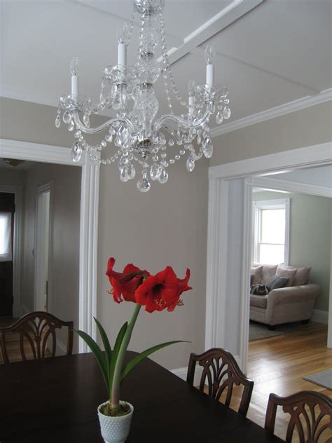 Recently, we toured martha stewart's historic 1820 home, turkey hill, in westport, connecticut here on the blog. 5 Crown Kabinky: Dining Room