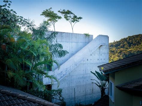 The Unexpectedly Tropical History Of Brutalism The New York Times