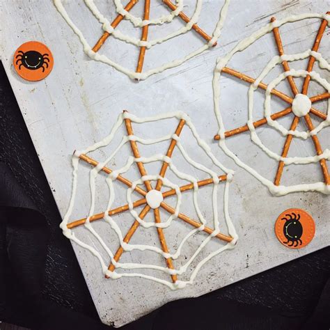 Pretzel Spider Web Treats Quick And Easy No Bake Halloween Snack