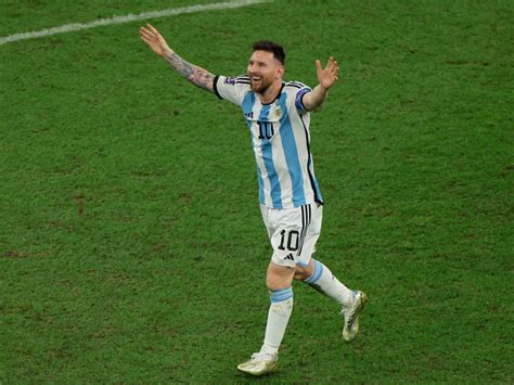 Lionel Messi Scores Crucial Third Goal For Argentina In Fifa World Cup