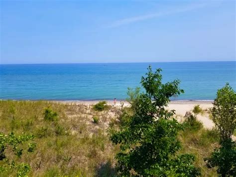 Backpack And Snorkel Travel Guide For Indiana Dunes National Park