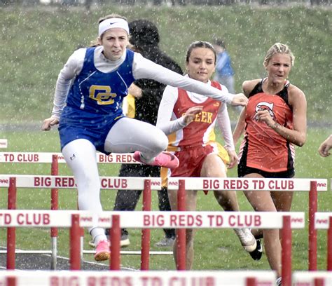 Catholic Central Girls Top The Bellaire Relays News Sports Jobs
