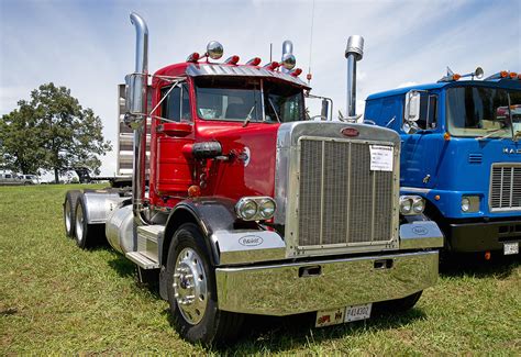 A 1976 Peterbilt 359 A Display By The Local Chapter Of The Flickr