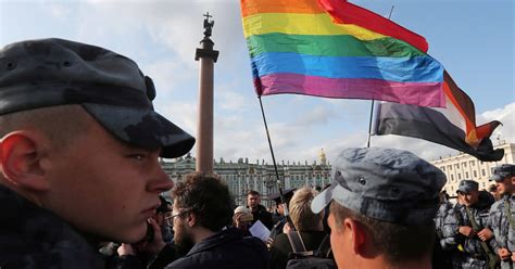 Russian Constitution Must Define Marriage As Heterosexual Putin Says