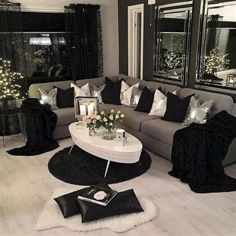 25 Elegant Living Room With Black And White Color Combination That