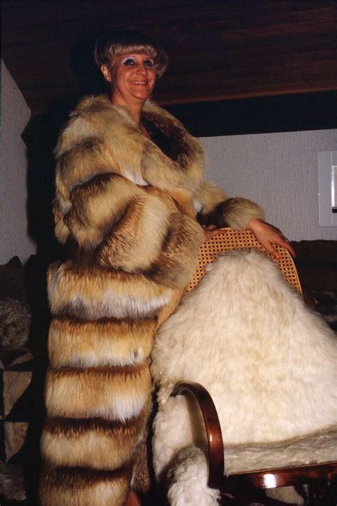 pin by furlover voin22 on fur barynya 3 fur fur coat coat