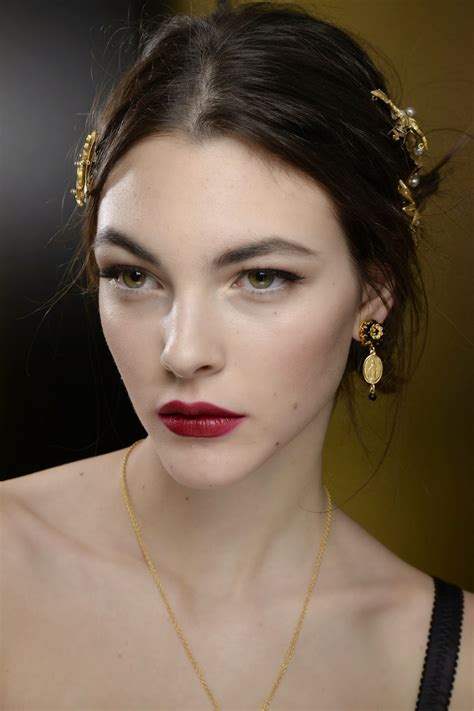 Fashion Runway Dolce And Gabbana Fall Winter 2015 16 Accessories