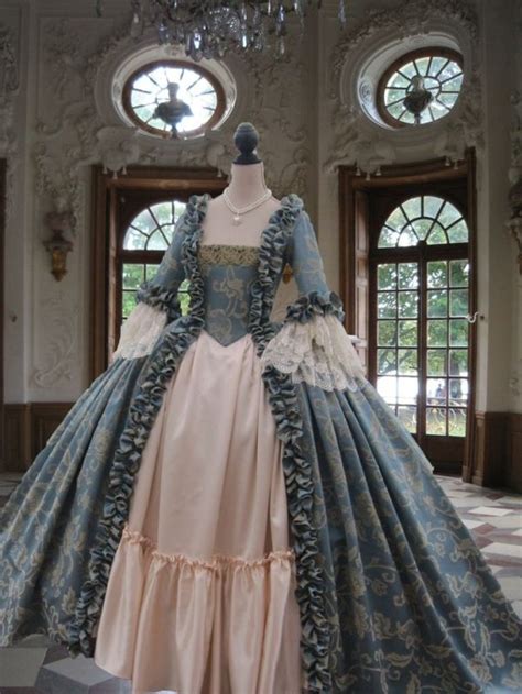 Colonial Georgian 18th C Marie Antoinette Day Court Gown Victorian