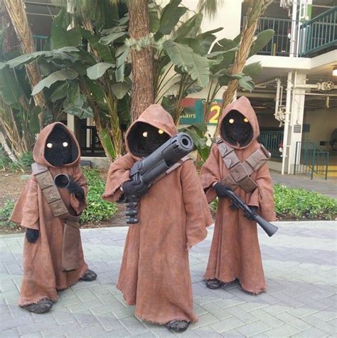 Check spelling or type a new query. Pin by Nathalie Karsenty on Halloween | Star wars costumes, Star wars jawa, Star wars halloween