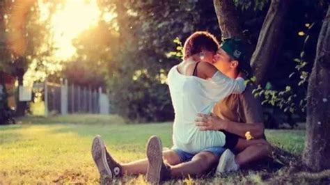 最浪漫的14种接吻方式，你get了吗？ 知乎
