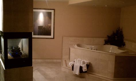 Walk in bathtubs jacuzzi baths. Jacuzzi Tub in Honeymoon/Anniversary Suite | Jacuzzi tub ...