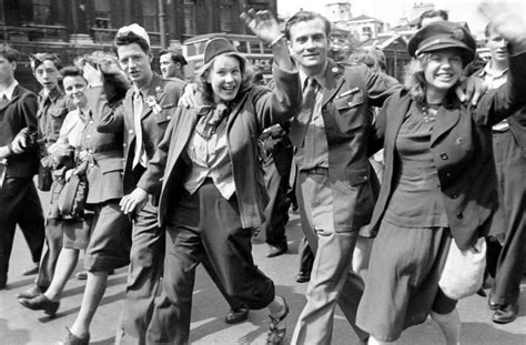 A date that would traditionally have been commemorated with pomp and pageantry, may 8 this year will be celebrated very differently. "This is Your Hour" - The Party That Ended All Parties - British VE Day Celebrations - Flashbak