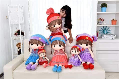 Free Shipping Super Soft Little And Cute Girl Plush Toy Doll Birthday