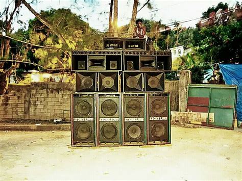 Kingston Jamaica Stone Love Photo Alamy Kingston Jamaica Jamaican Culture Love Sound