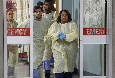 ‘greys Anatomy Season 17 Premiere The Pac North Bomb Explosion Tvline