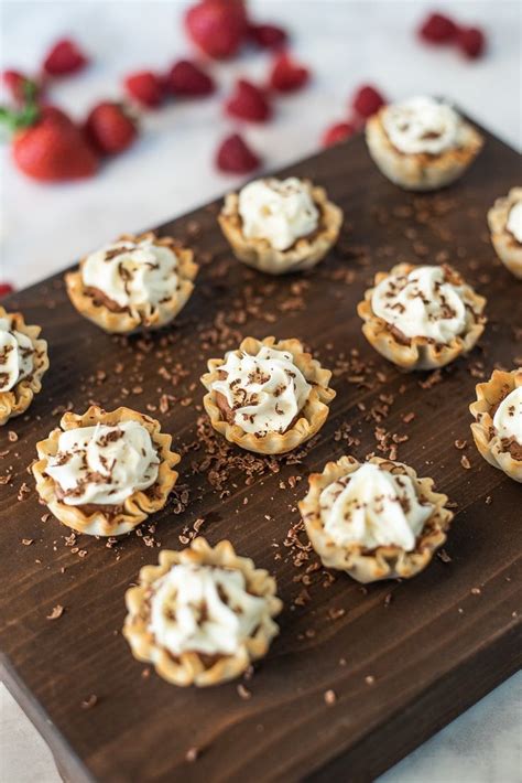 Low calorie whipped topping mix 6 pkts. Chocolate Mousse Cream Cheese Phyllo Dessert Cups | Recipe ...