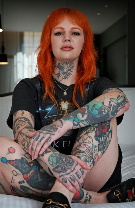 tattoos lauren winzer inundated with game of thrones ink requests daily telegraph