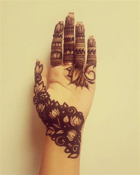 Pin By Ayyari Henna On My Henna Designs Mehndi Design Pictures Front