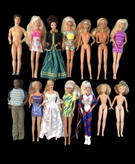 Vintage Barbie Ken Dolls And Cloths Lot S Thru S