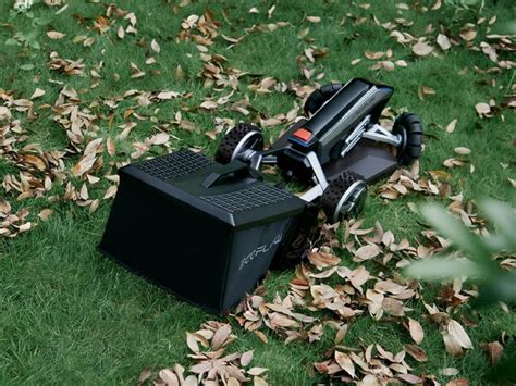 Ecoflow Blade Robotic Lawn Mower Review