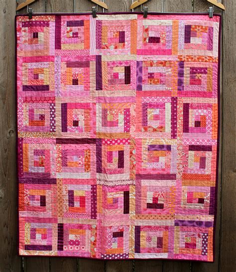 Log Cabin Wombat Quilts