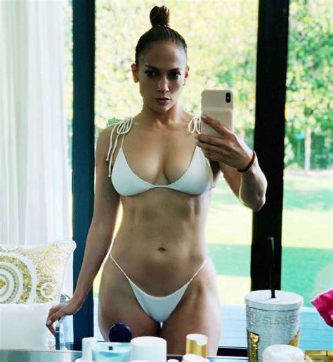 Jennifer Lopez Birthday 10 Times Jlo Left Her Fans Intimidated With