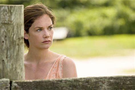 The Affair Star Ruth Wilson On Playing 2 Versions Of Her Character