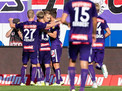 Es ist ein gewaltiger moment. Jetzt LIVE: TSV Hartberg gegen Austria Wien im Ticker ...