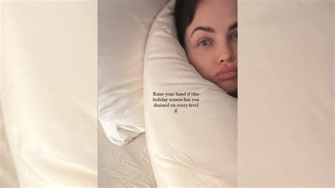 Exhausted Jenna Dewan Wears No Makeup In Naughty Bed Selfie The Nerd